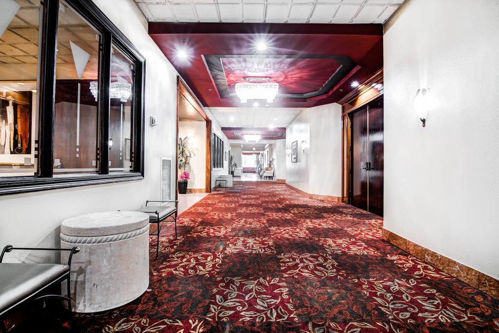 Ramada Plaza By Wyndham Atlanta Airport Hotel College Park Ngoại thất bức ảnh