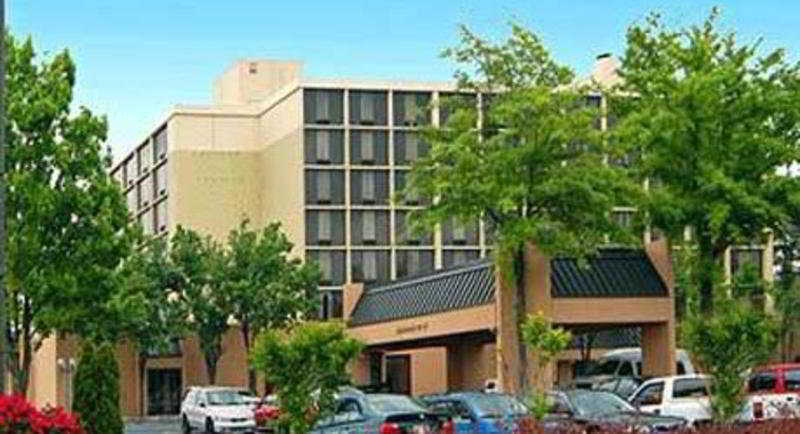 Ramada Plaza By Wyndham Atlanta Airport Hotel College Park Ngoại thất bức ảnh