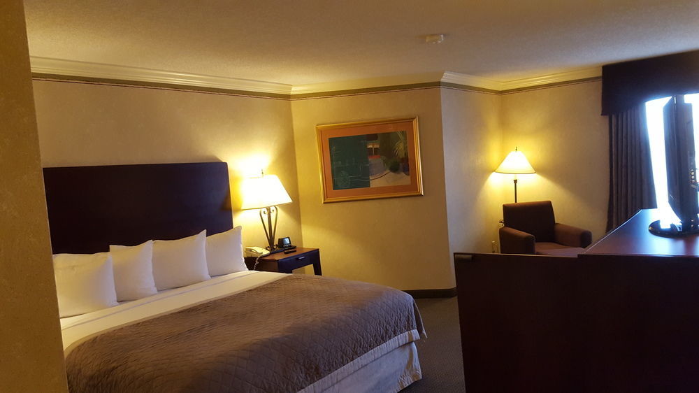 Ramada Plaza By Wyndham Atlanta Airport Hotel College Park Ngoại thất bức ảnh