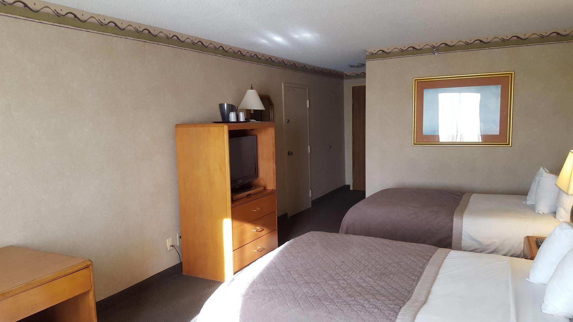 Ramada Plaza By Wyndham Atlanta Airport Hotel College Park Ngoại thất bức ảnh