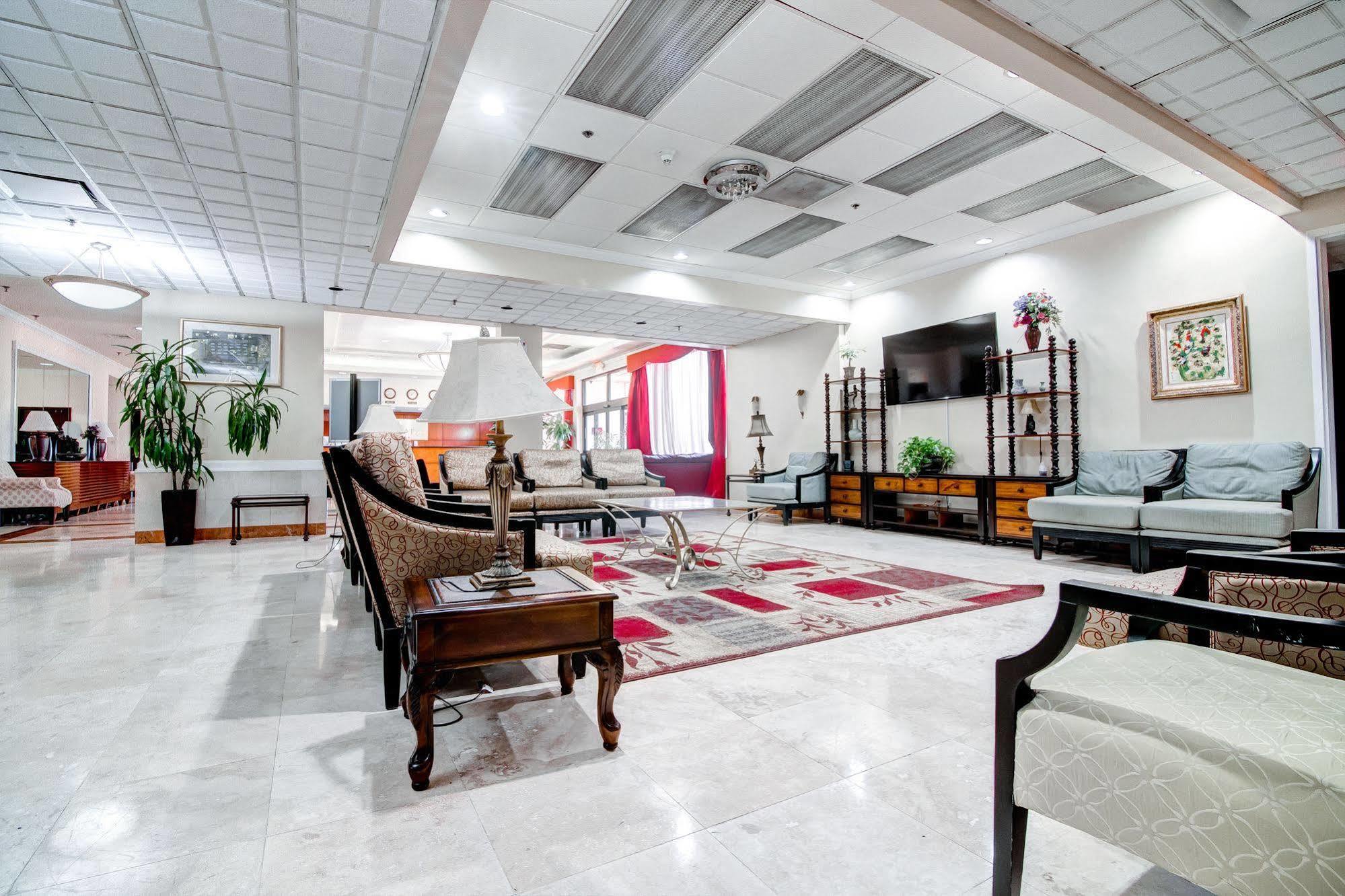Ramada Plaza By Wyndham Atlanta Airport Hotel College Park Ngoại thất bức ảnh