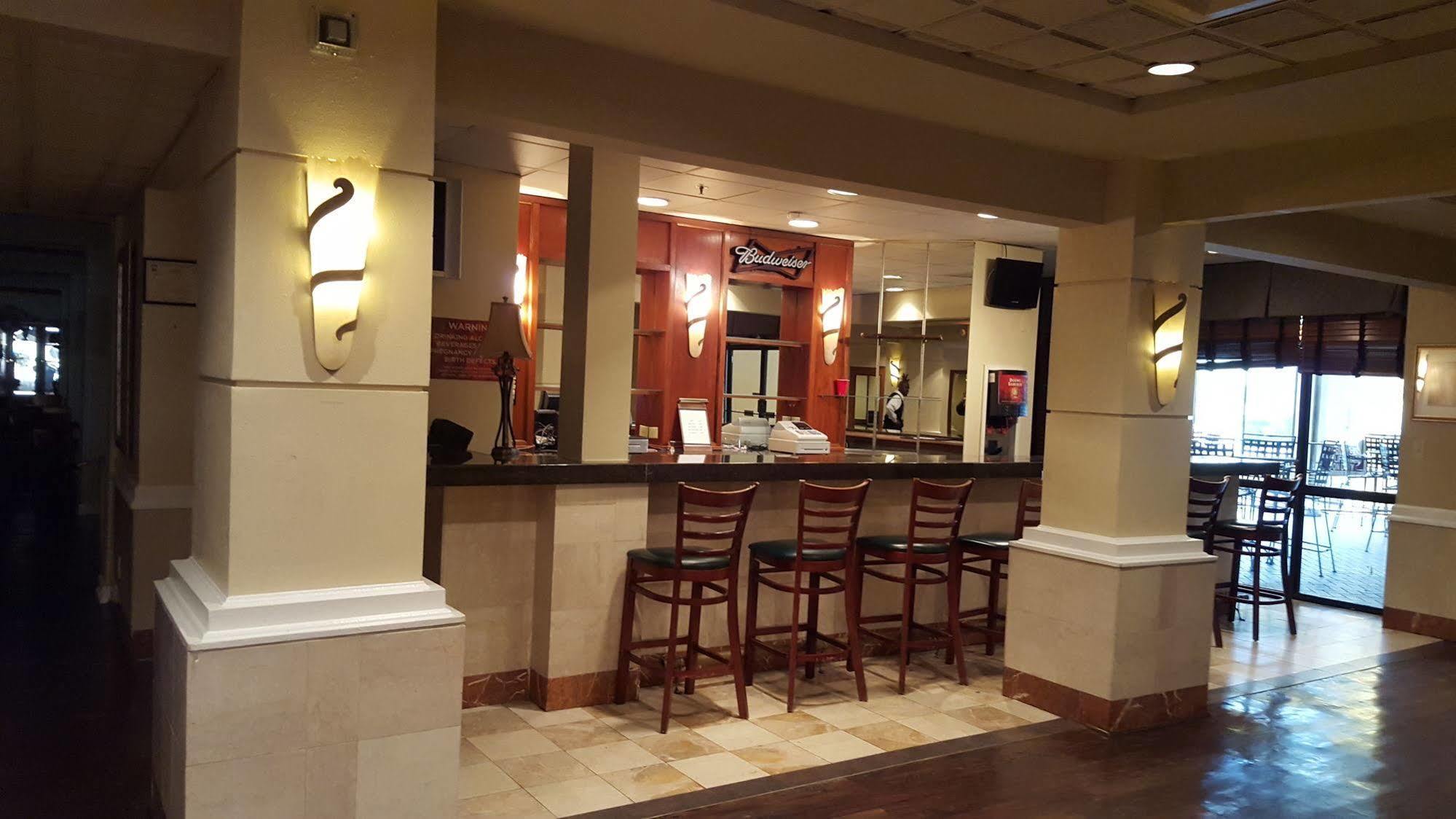 Ramada Plaza By Wyndham Atlanta Airport Hotel College Park Ngoại thất bức ảnh